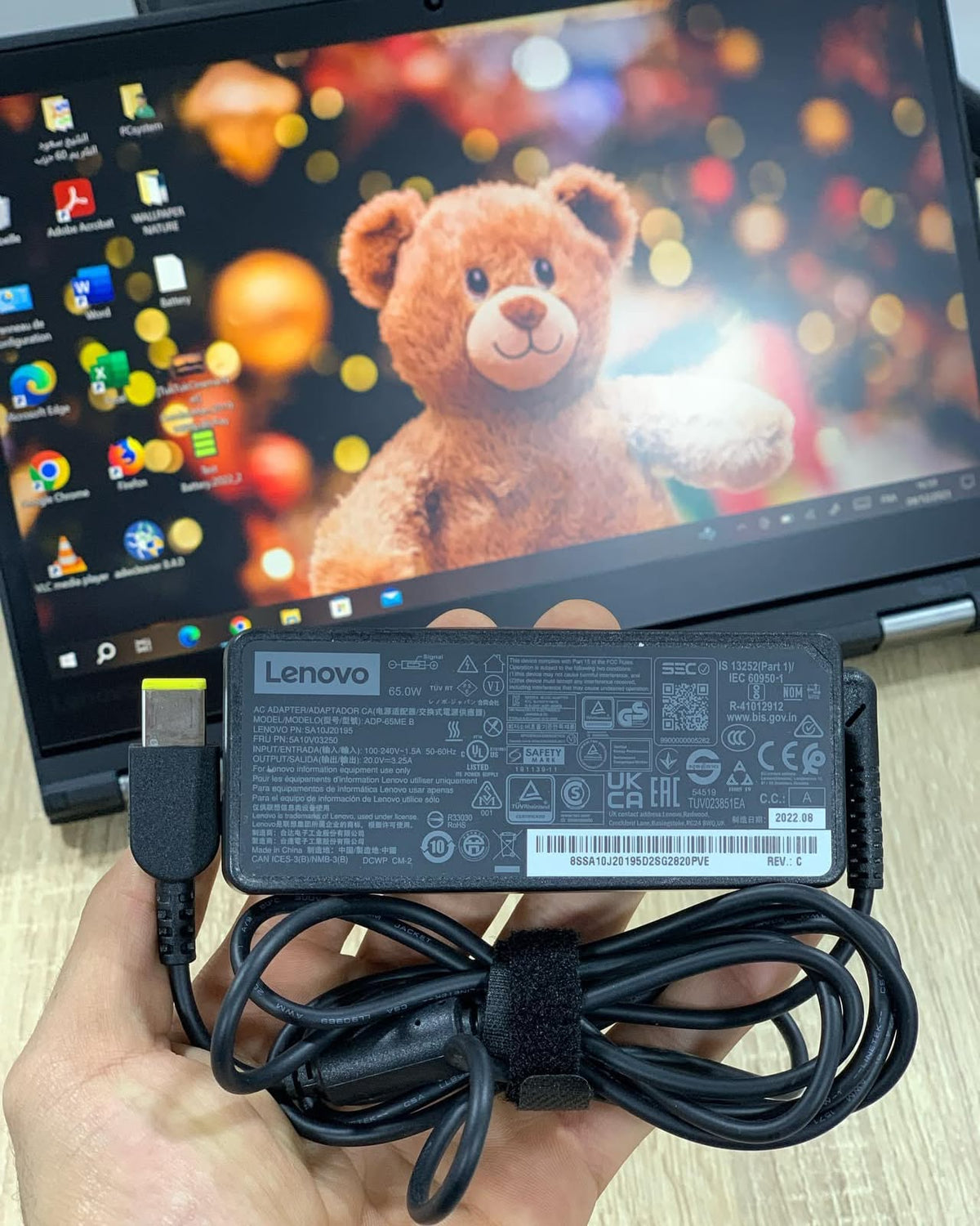 Lenovo ThinkPad Yoga 370 | Core i5 7th Gen | 8GB RAM | 256GB SSD + Pen