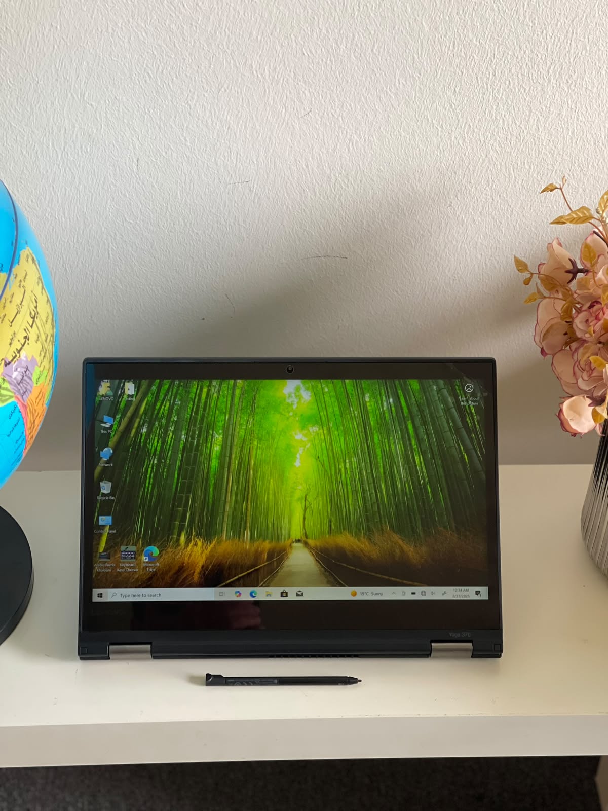 Lenovo ThinkPad Yoga 370 | Core i5 7th Gen | 8GB RAM | 256GB SSD + Pen