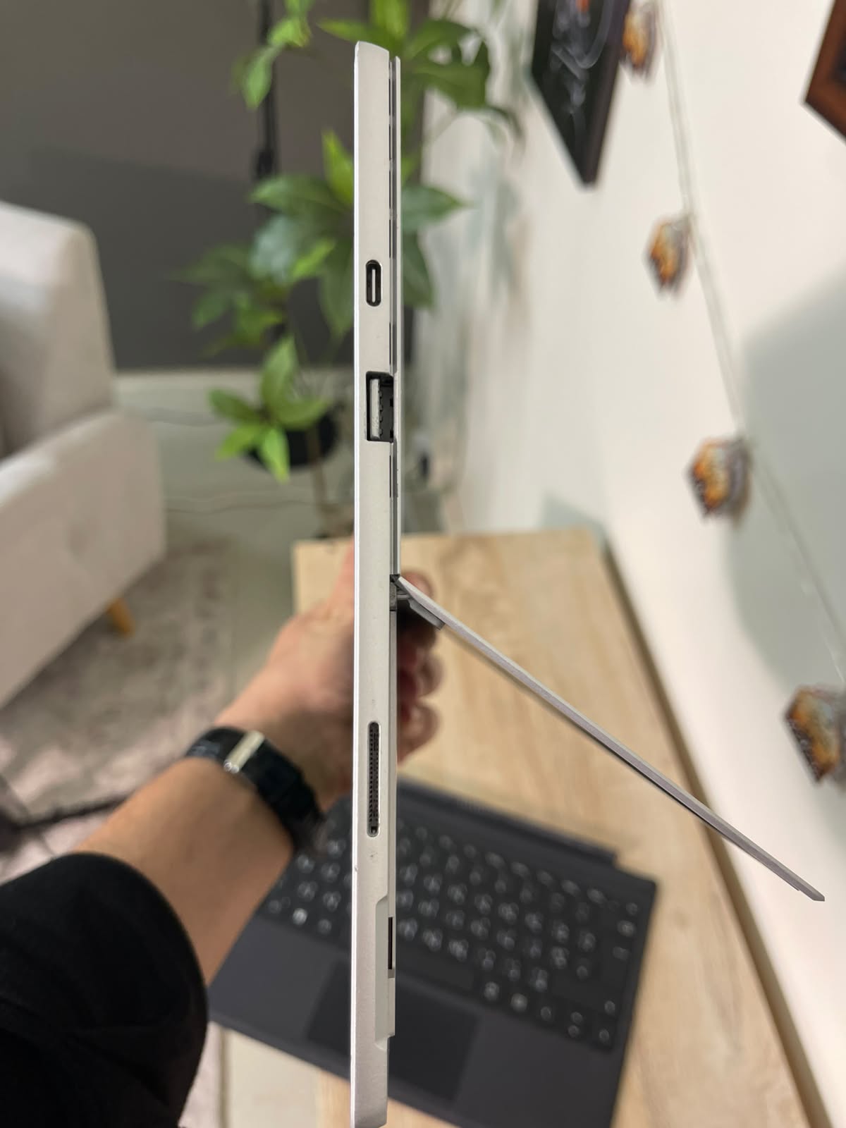 Microsoft Surface Pro 7 | Core i7 10th Gen | 8GB RAM | 256GB SSD | PixelSense Touch | Original Charger