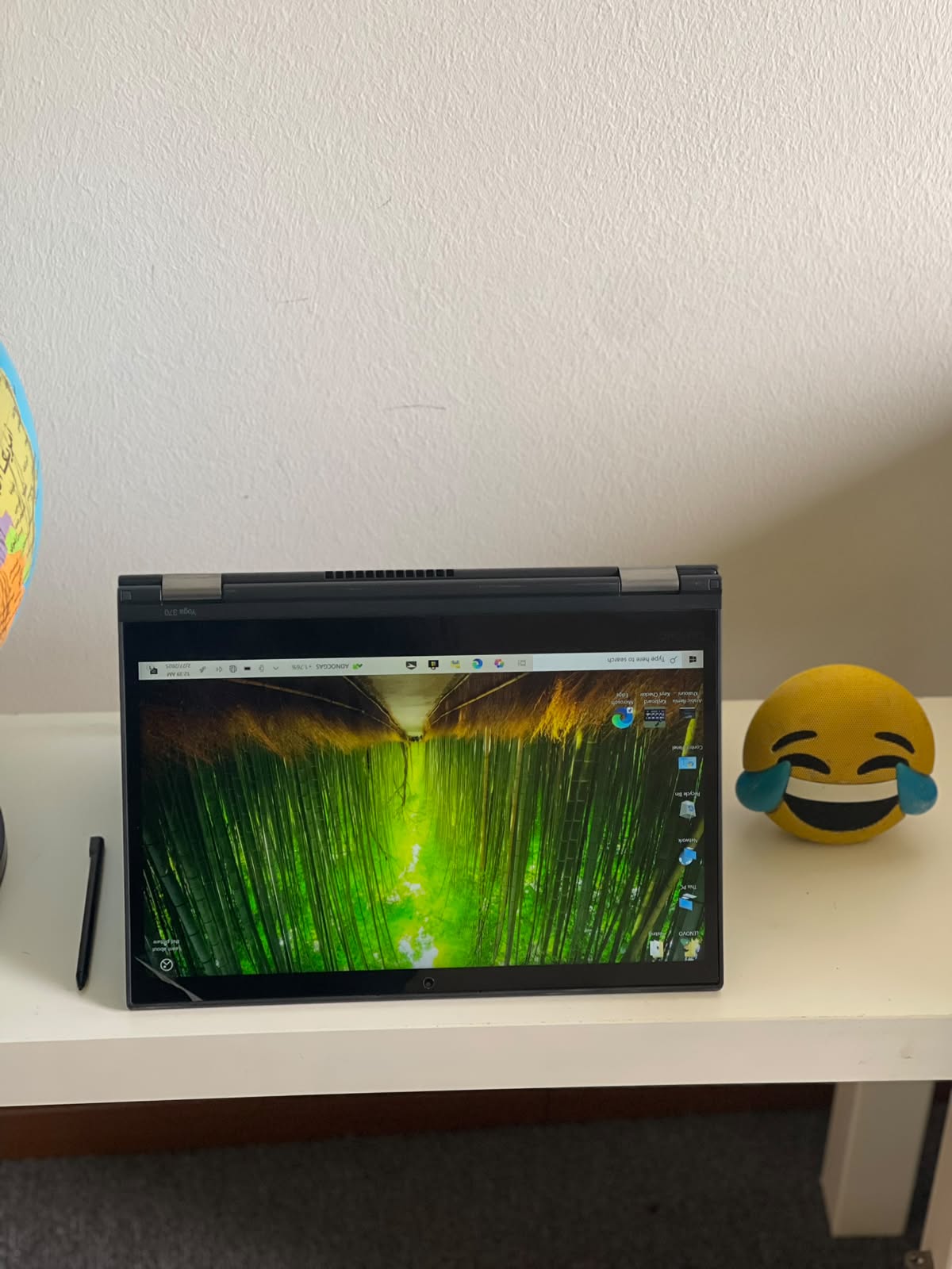 Lenovo ThinkPad Yoga 370 | Core i5 7th Gen | 8GB RAM | 256GB SSD + Pen