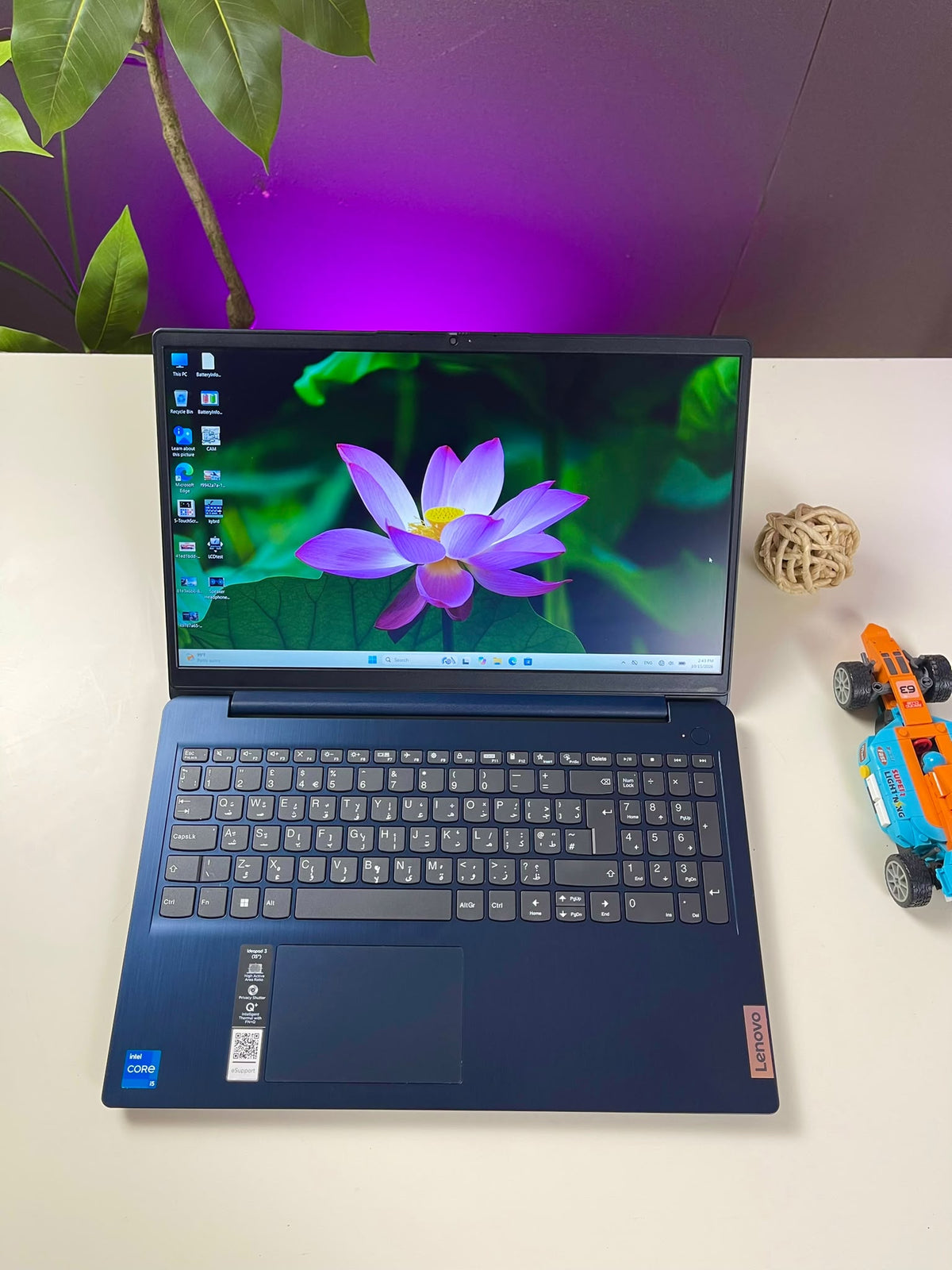 Lenovo IdeaPad Slim 3 | Core i5-1155G7 الجيل الحادي عشر | 8GB DDR4 | 256GB SSD