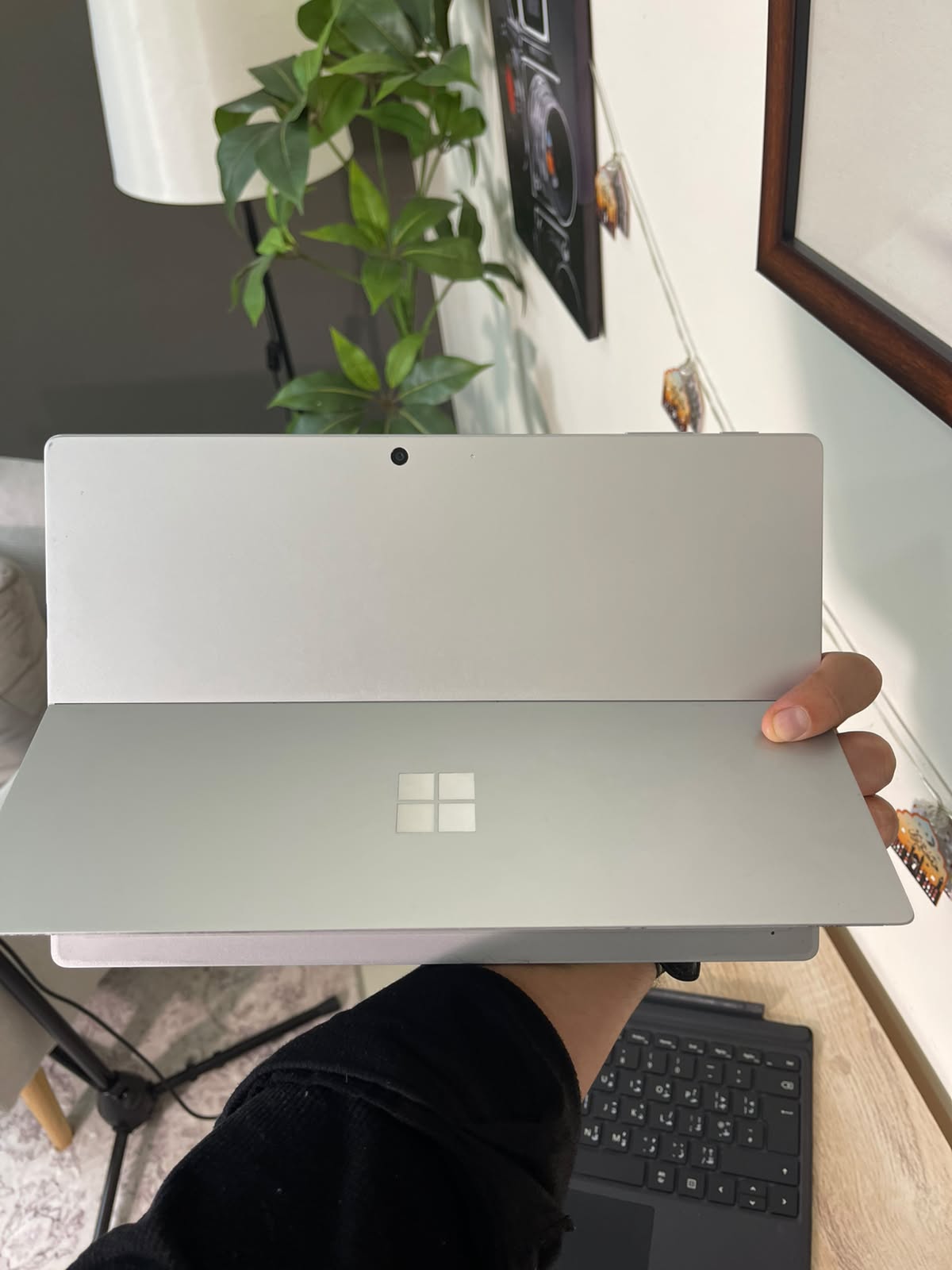 Microsoft Surface Pro 7 | Core i7 10th Gen | 8GB RAM | 256GB SSD | PixelSense Touch | Original Charger